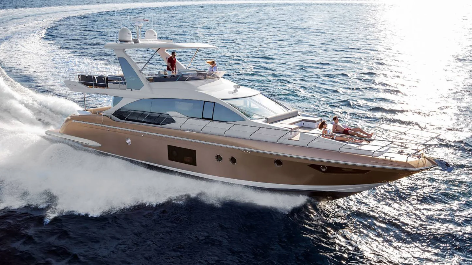 Noleggio yacht privato Gallipoli navigazione lusso costa del Salento